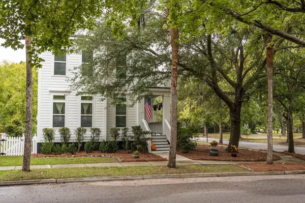 162 Etiwan Park St, Charleston, SC 29492