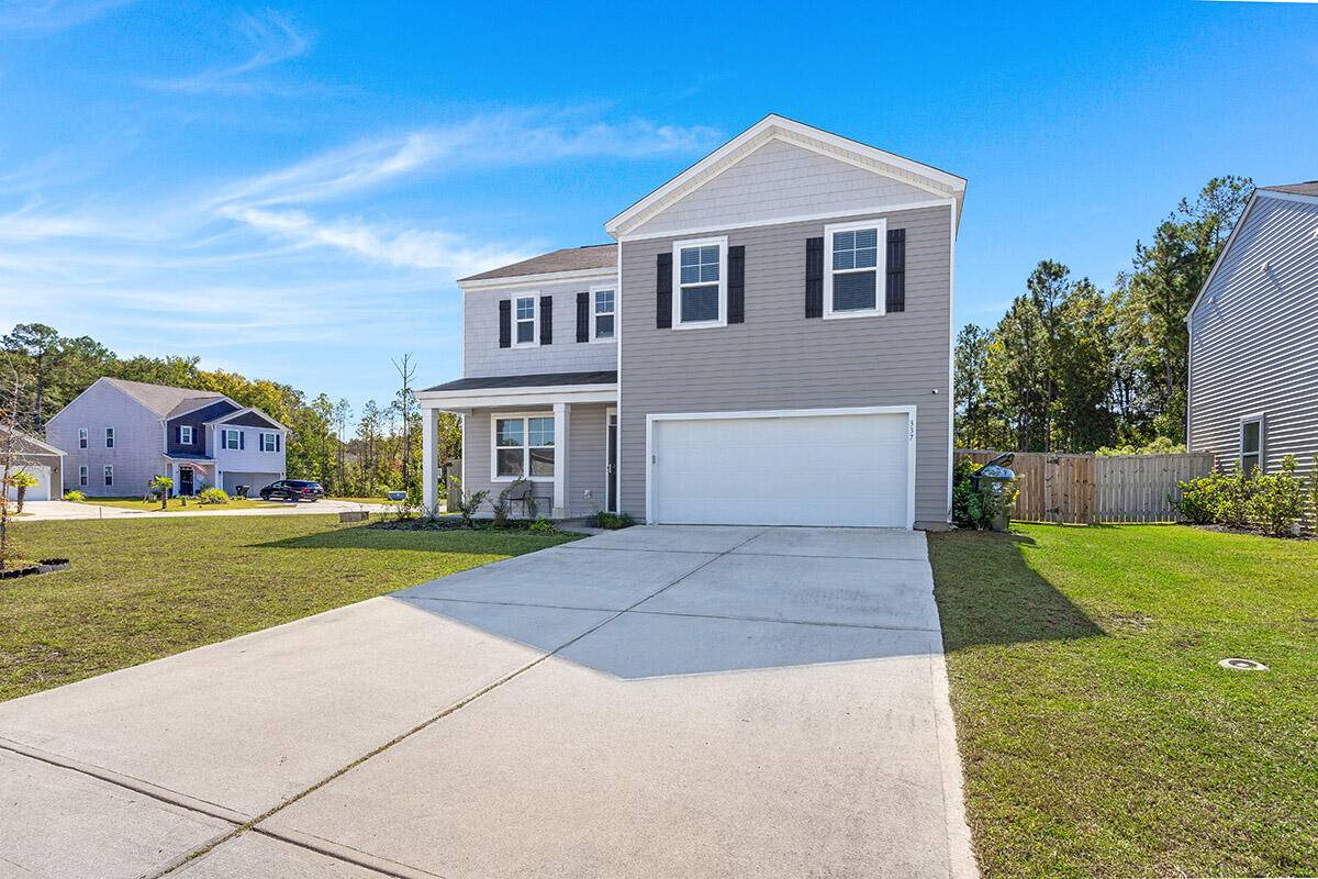 Moncks Corner, SC 29461,337 Mincy Street