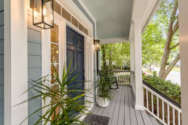 Daniel Island, SC 29492,1009 Barfield St