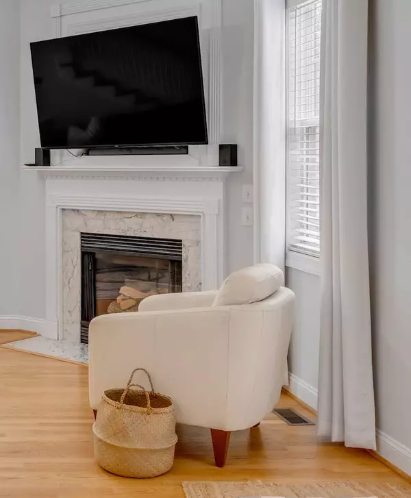 Daniel Island, SC 29492,1009 Barfield St