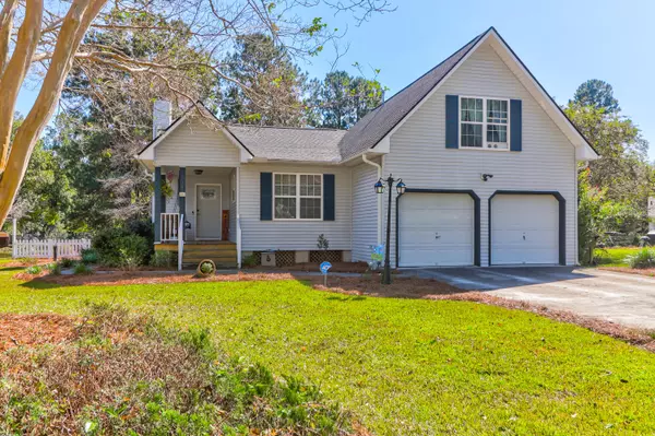 230 Lipman St, Summerville, SC 29483