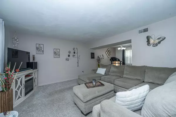 Summerville, SC 29485,211 Bayberry Run