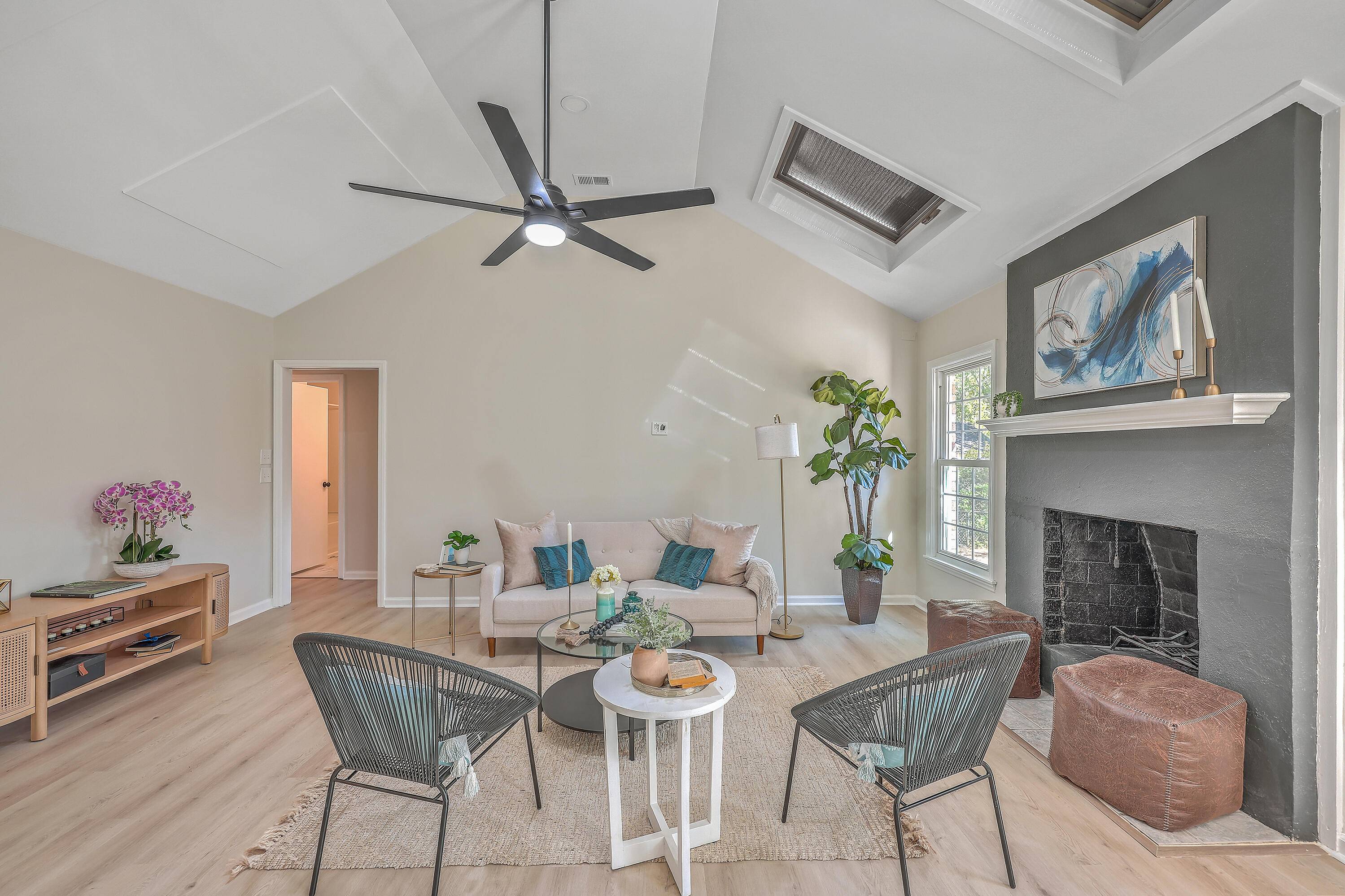 Summerville, SC 29485,118 Bramwell Dr
