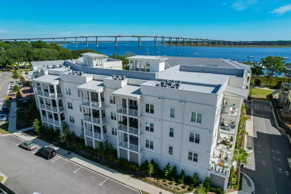 310 Longshore #646, Daniel Island, SC 29492