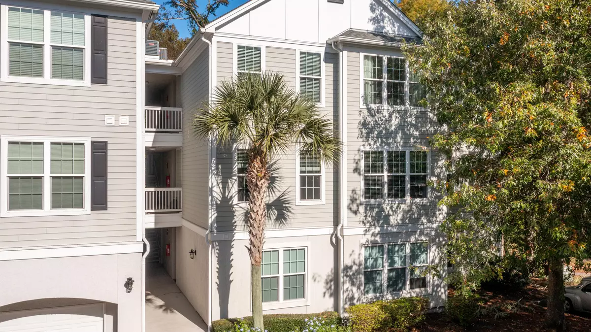 Johns Island, SC 29455,60 Fenwick Hall Allee #521