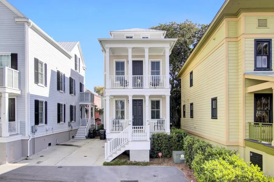 26 Dereef Ct, Charleston, SC 29403