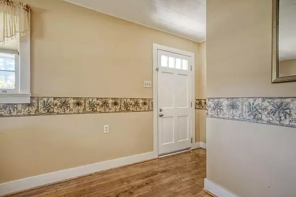 Harleyville, SC 29448,952 W Main Street