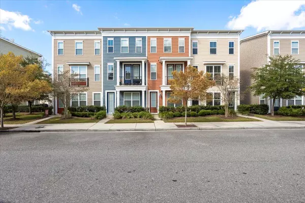 Charleston, SC 29414,1553 Bluewater Way