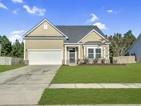 2134 Bridlewood Farms Pkwy, Ridgeville, SC 29472