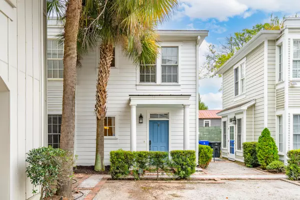 152 Spring St #E, Charleston, SC 29403