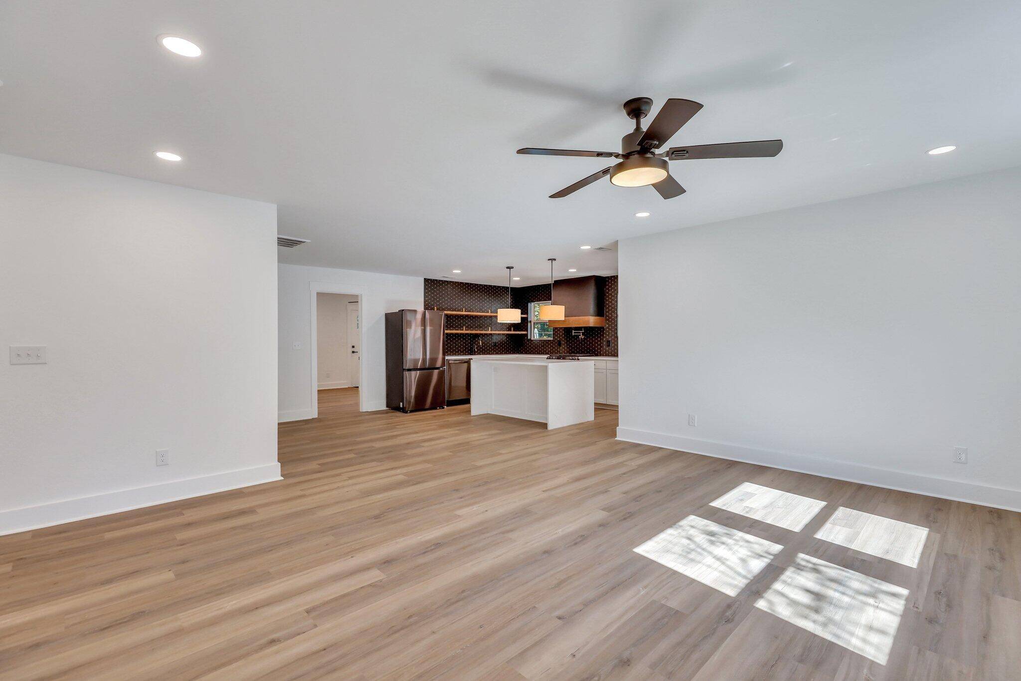 North Charleston, SC 29405,1326 Bexley St