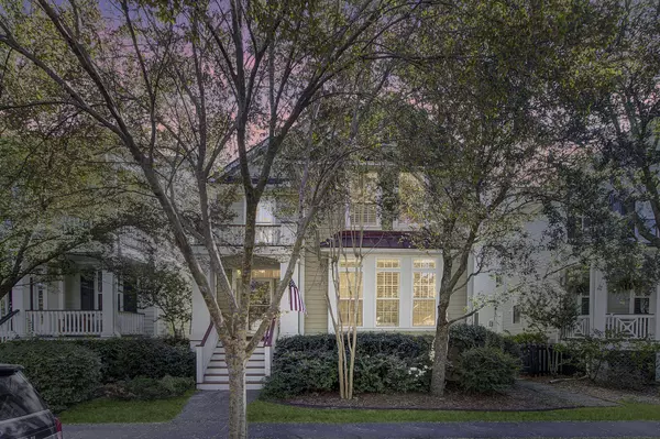 Daniel Island, SC 29492,6055 Grand Council St