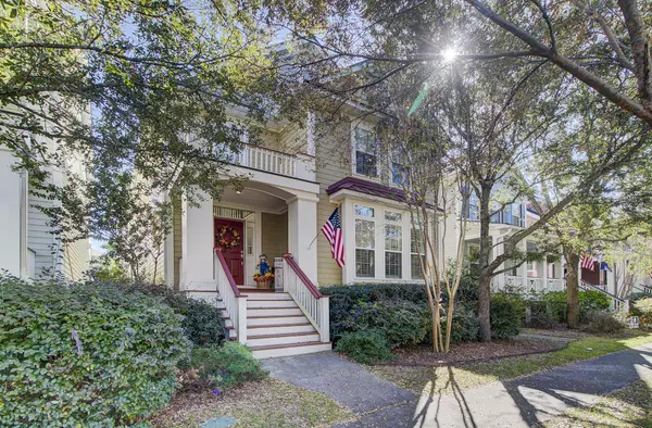 6055 Grand Council St, Daniel Island, SC 29492