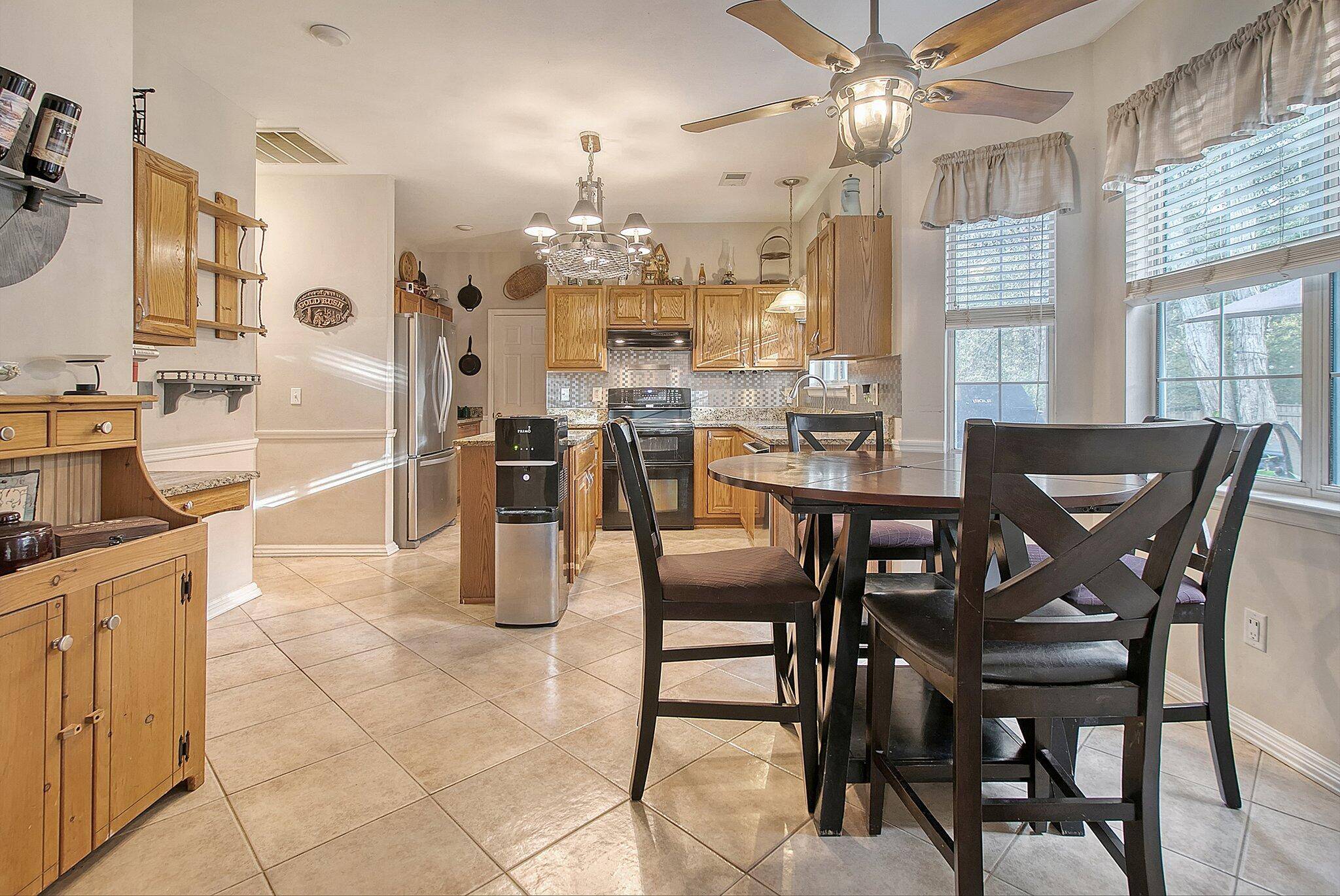 North Charleston, SC 29420,8679 Spring Chapel Ln