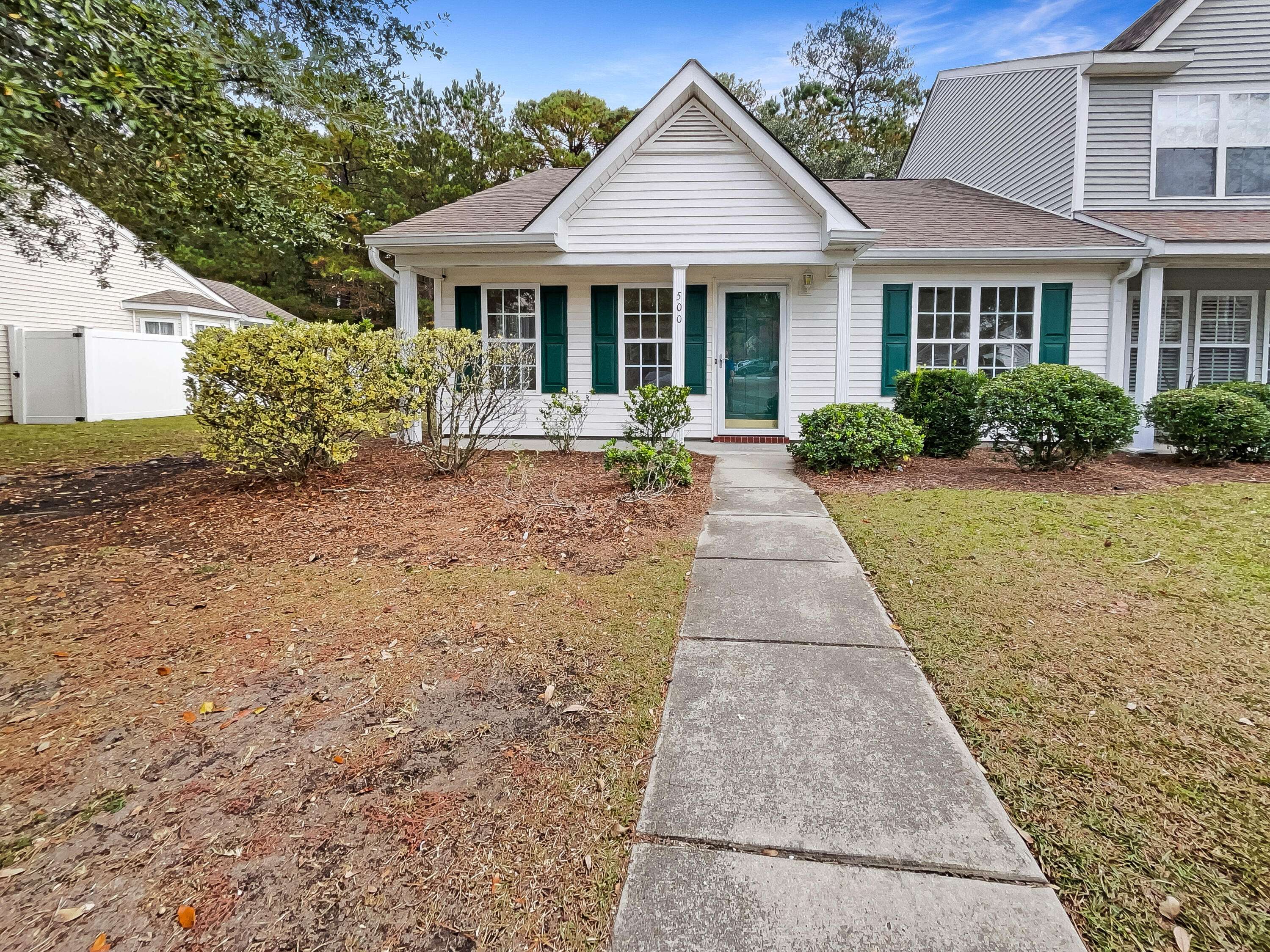 500 Elm Hall Cir, Summerville, SC 29483
