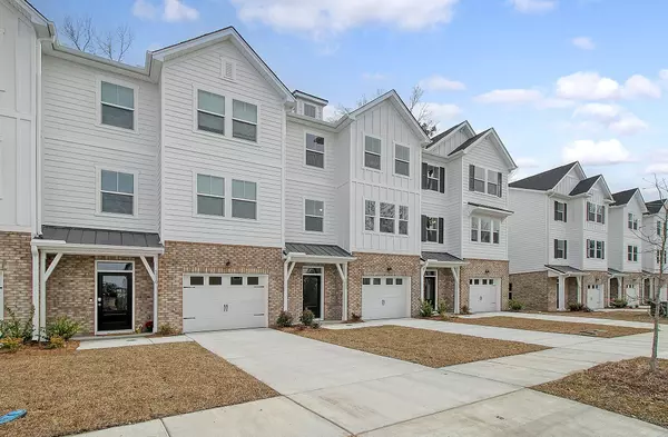 Summerville, SC 29485,5212 New Palm Ct