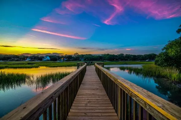 Folly Beach, SC 29439,207 Little Oak Dr