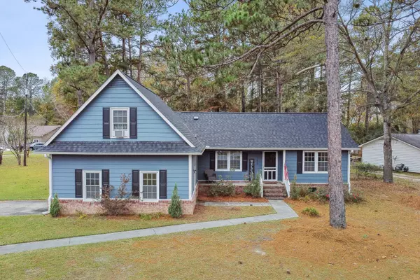 100 Loblolly Ln, Summerville, SC 29483