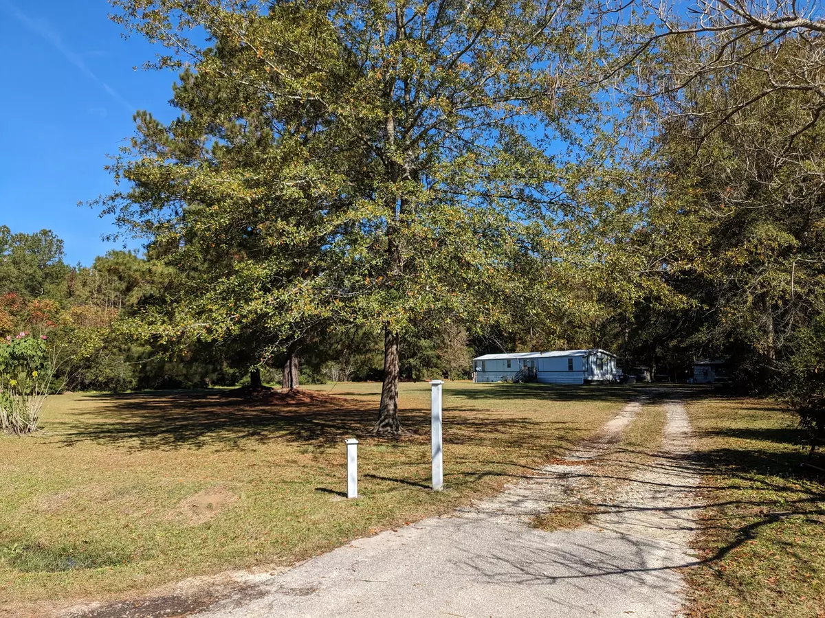 Holly Hill, SC 29059,565 Fourwind Rd