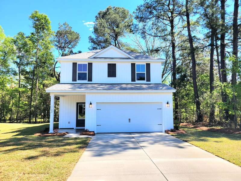 1102 Graham St, Saint Stephen, SC 29479