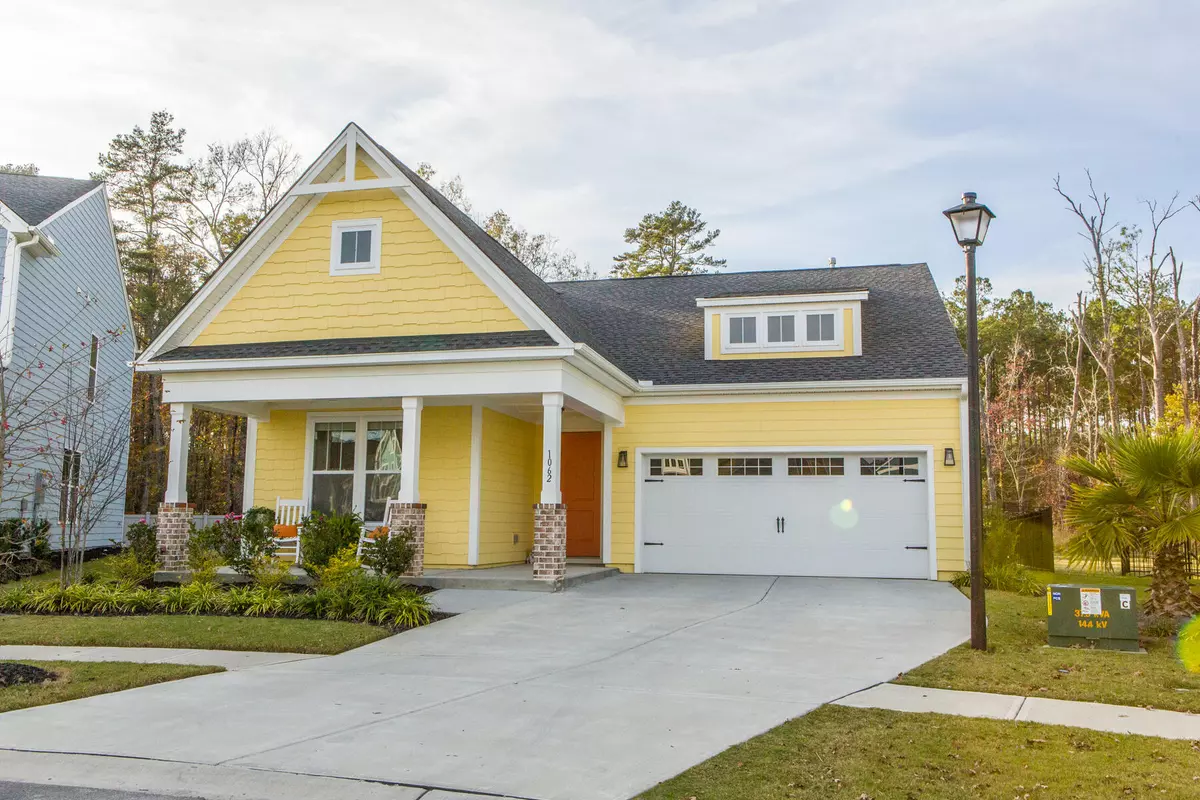 Ravenel, SC 29470,1062 Magnolia Warbler Way