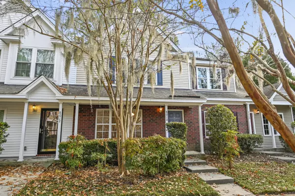 North Charleston, SC 29406,8010 Shadow Oak Dr