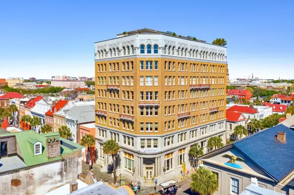 18 Broad St #501, Charleston, SC 29401