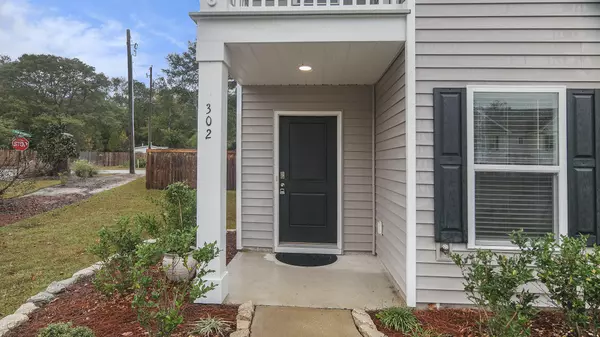 Summerville, SC 29485,302 Spencer Cir