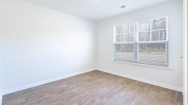 Holly Hill, SC 29059,113 Bowzard Ct