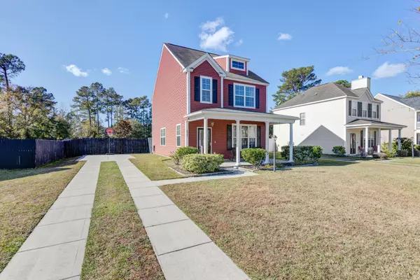 Summerville, SC 29485,8923 Planters Row Ln