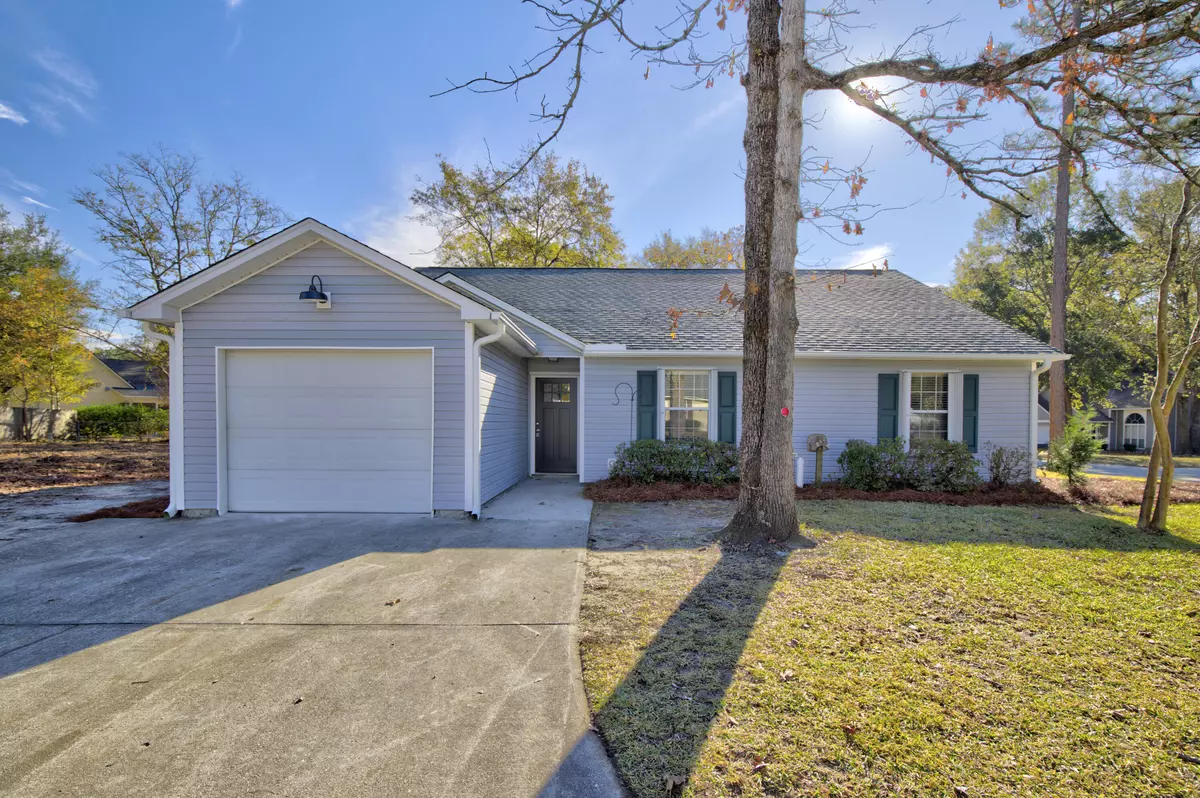 Summerville, SC 29486,102 Hialeah Ct