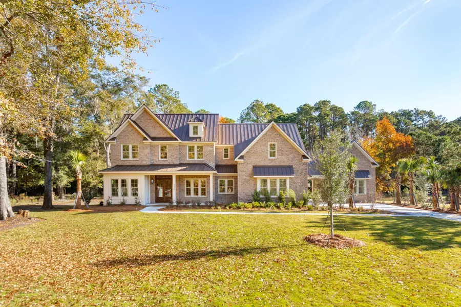 3820 Gnarled Oaks Ln, Johns Island, SC 29455