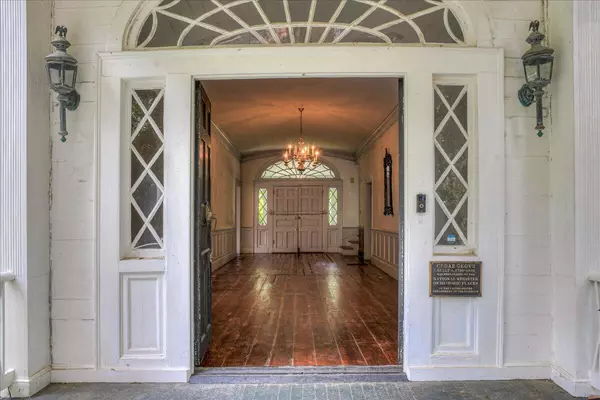 Edgefield, SC 29824,1365 US-25