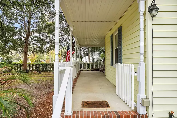 North Charleston, SC 29406,6949 Whitcomb Dr