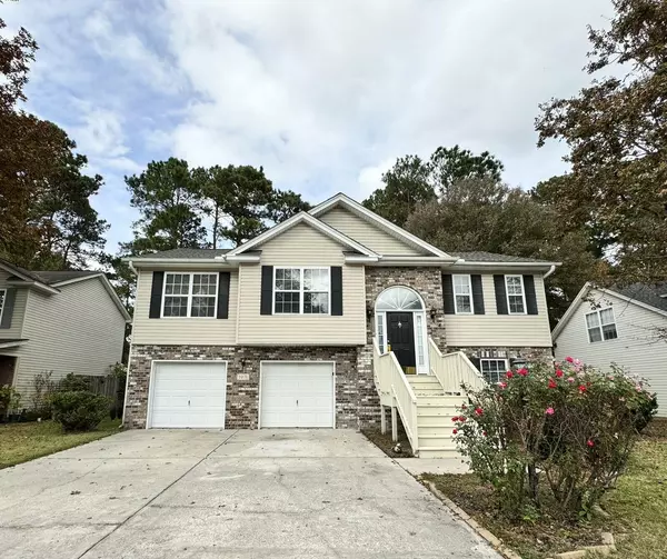 1071 Cobblestone Blvd, Summerville, SC 29486