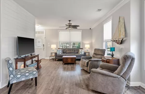 Daniel Island, SC 29492,2312 Daniel Island Dr