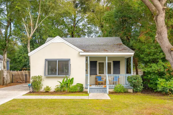 211 Magnolia Rd, Charleston, SC 29407