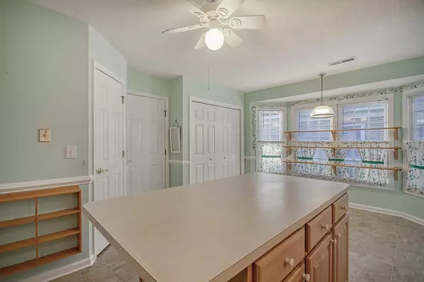 North Charleston, SC 29406,9025 Delancey Cir