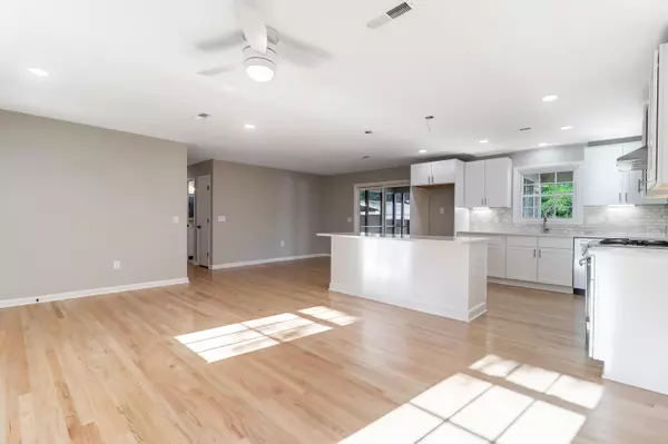 Charleston, SC 29407,346 Curtiss Ave