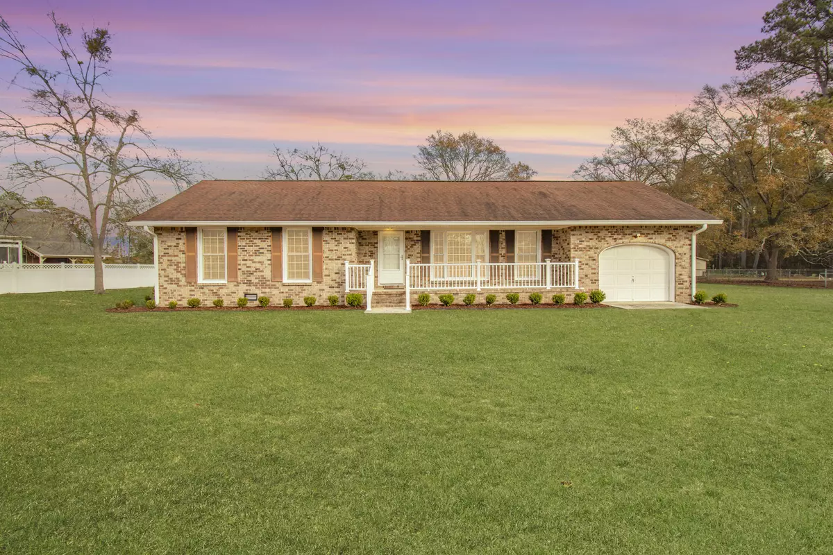 Summerville, SC 29486,125 Hartin Blvd