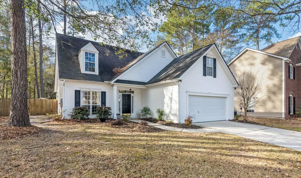 702 Pointe Cir, Summerville, SC 29485