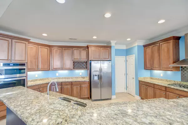 Summerville, SC 29483,406 Town Woods Trace