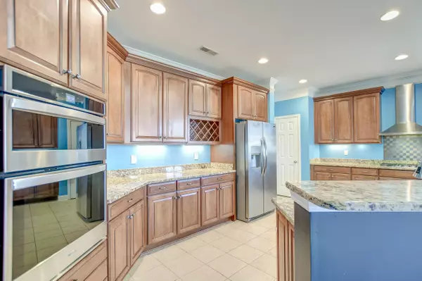 Summerville, SC 29483,406 Town Woods Trace