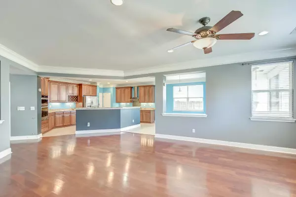 Summerville, SC 29483,406 Town Woods Trace