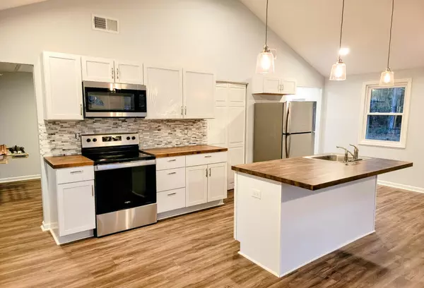 Saint George, SC 29477,225 First Texas Rd