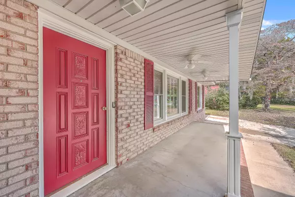 Hanahan, SC 29410,1118 Belvedere Dr