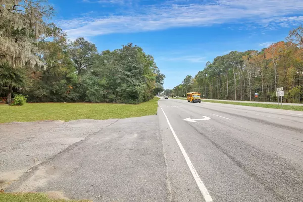 Beaufort, SC 29906,8 Bruce K Smalls Dr