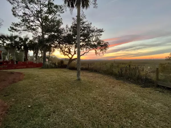 Mount Pleasant, SC 29464,1932 Davant Cir