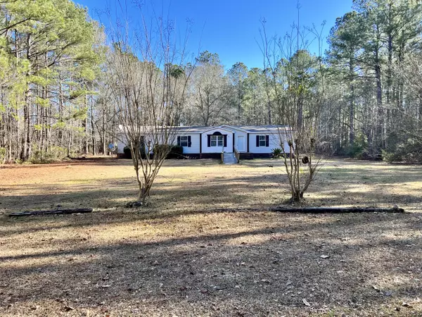 Bonneau, SC 29431,131 Foxden Ln