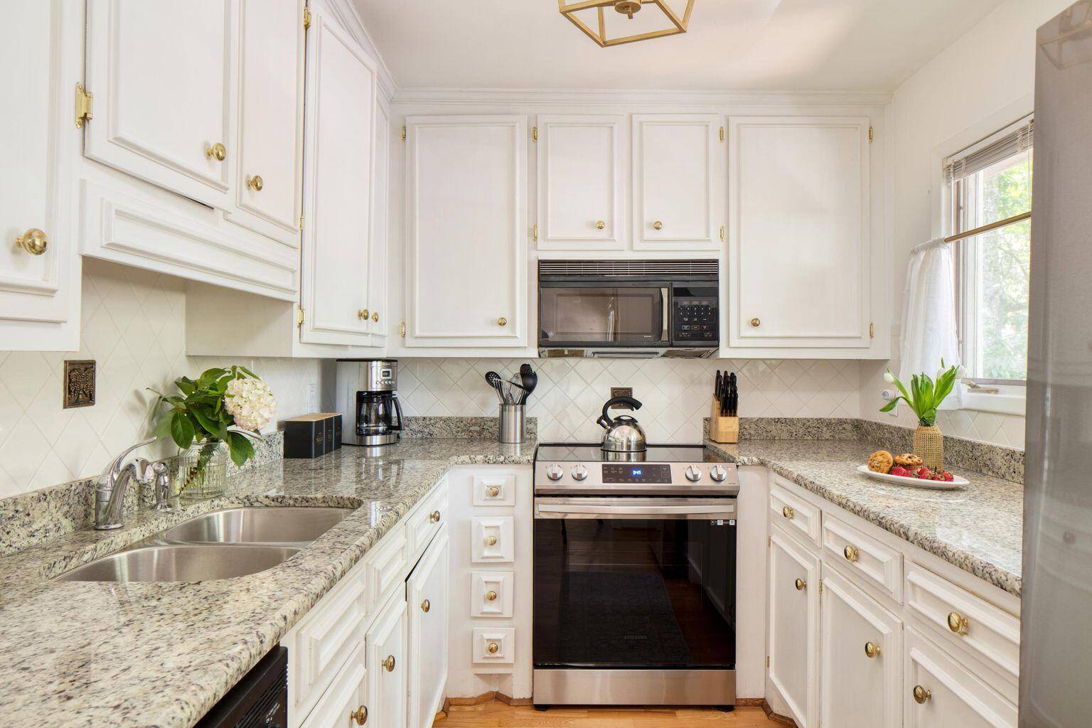 Isle Of Palms, SC 29451,59 Twin Oaks Ln